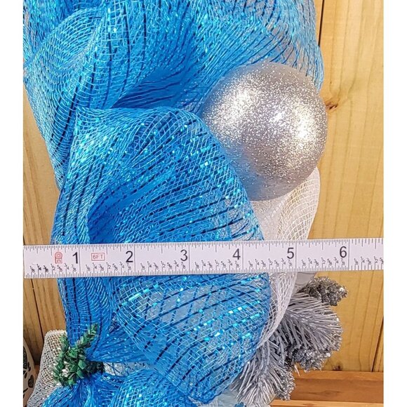 Blue Ice Festive Christmas Wreath, sml (18' to 23'), No.1 - Picture 7 of 7